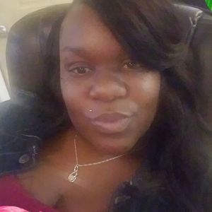 Meet your Posher, Dericka